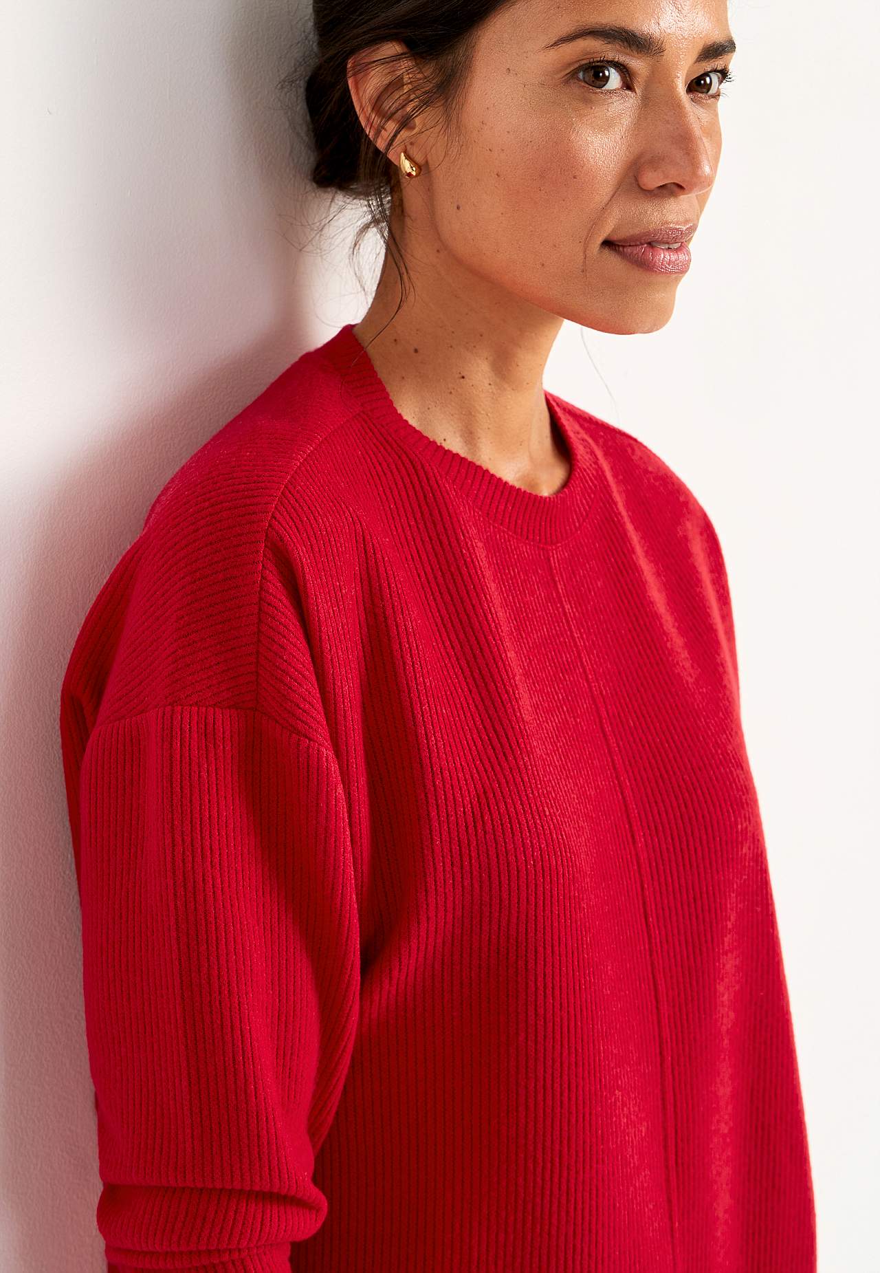 Hyvin pehmeä pusero koristeellisella keskisaumalla Beata