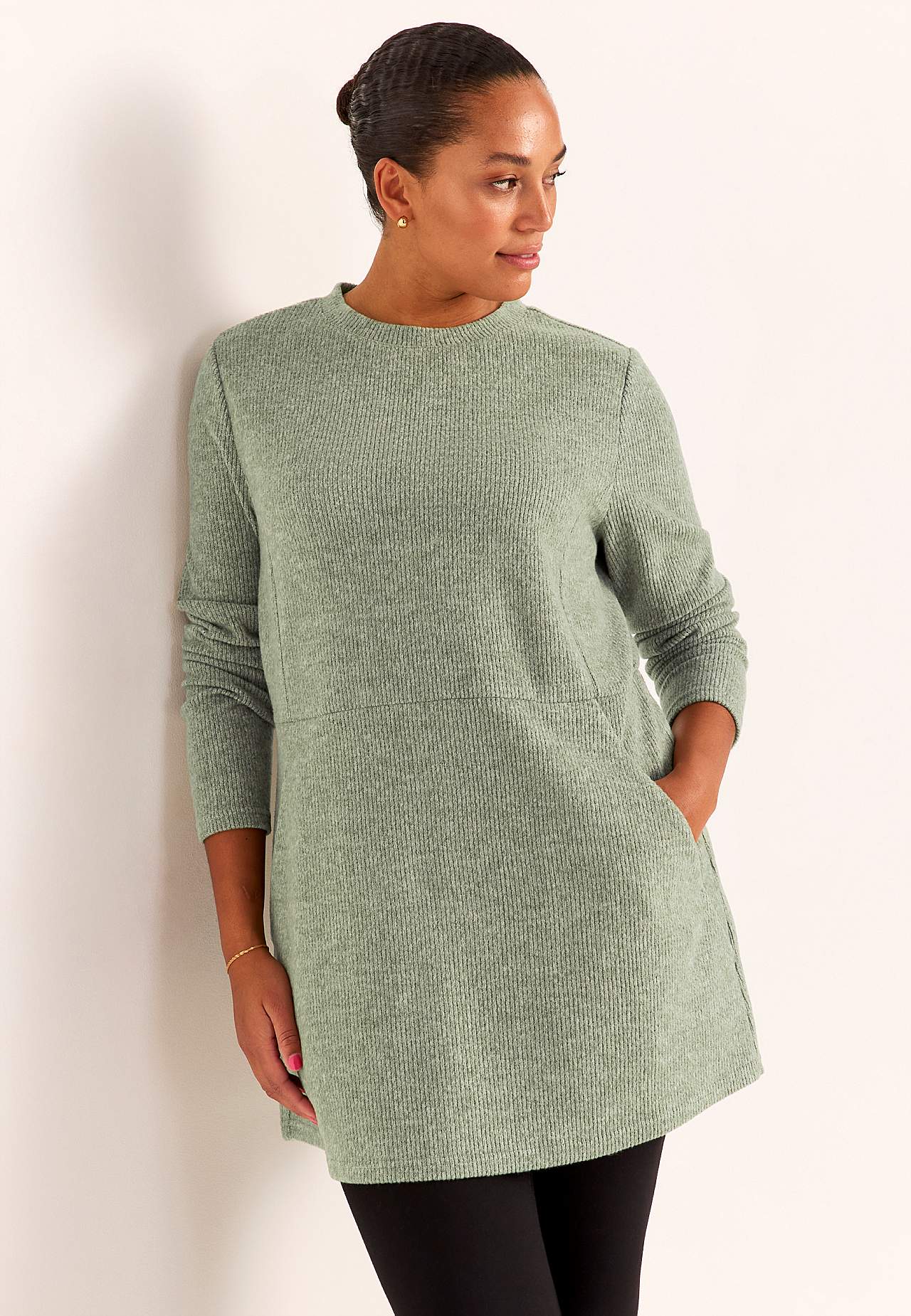 Hyvin pehmeä tunika taskuilla Beata