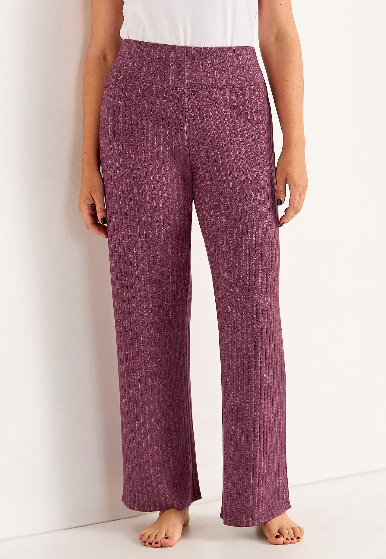 Pehmeät trikoohousut