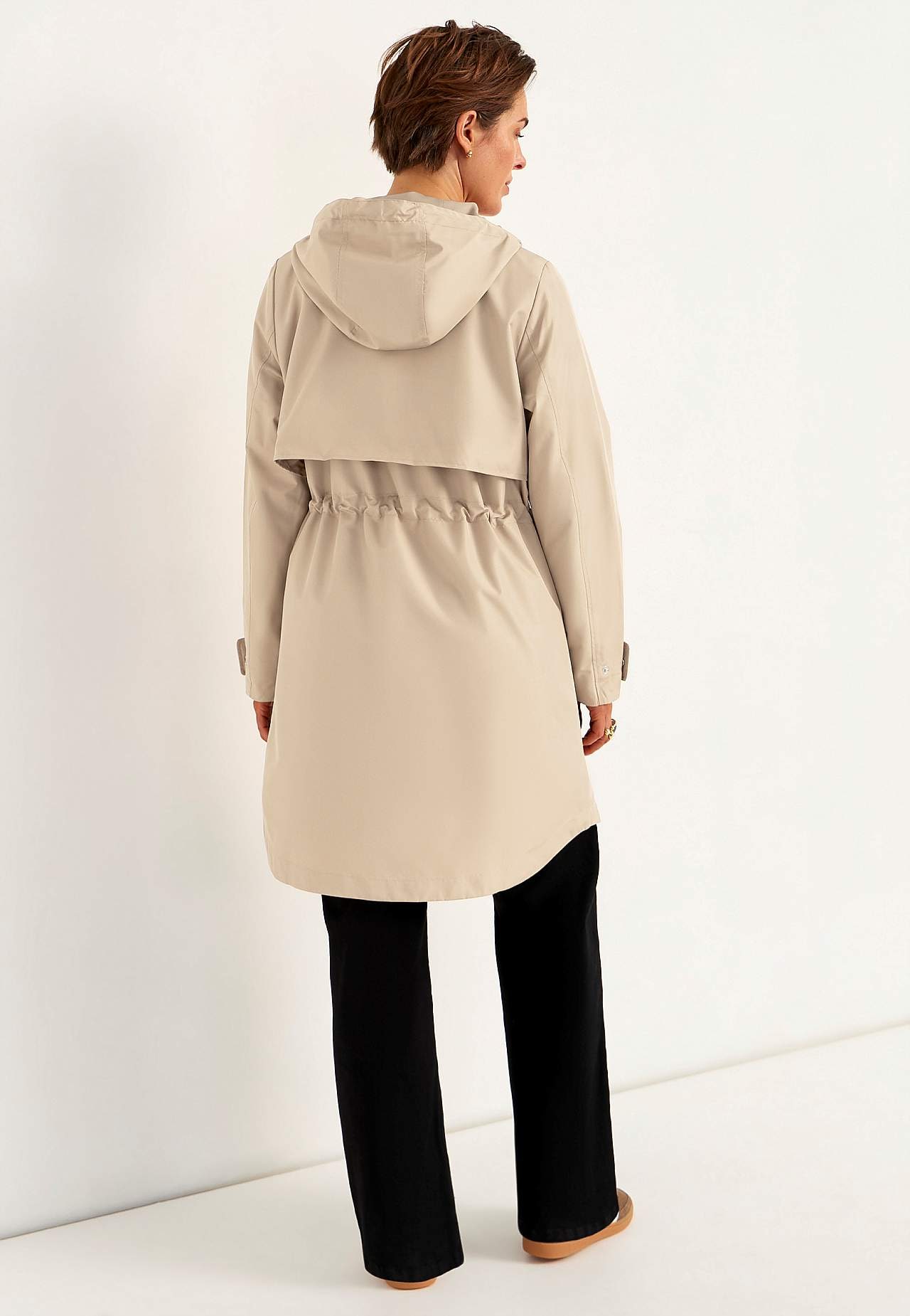 Tyylikäs, vuorattu parka