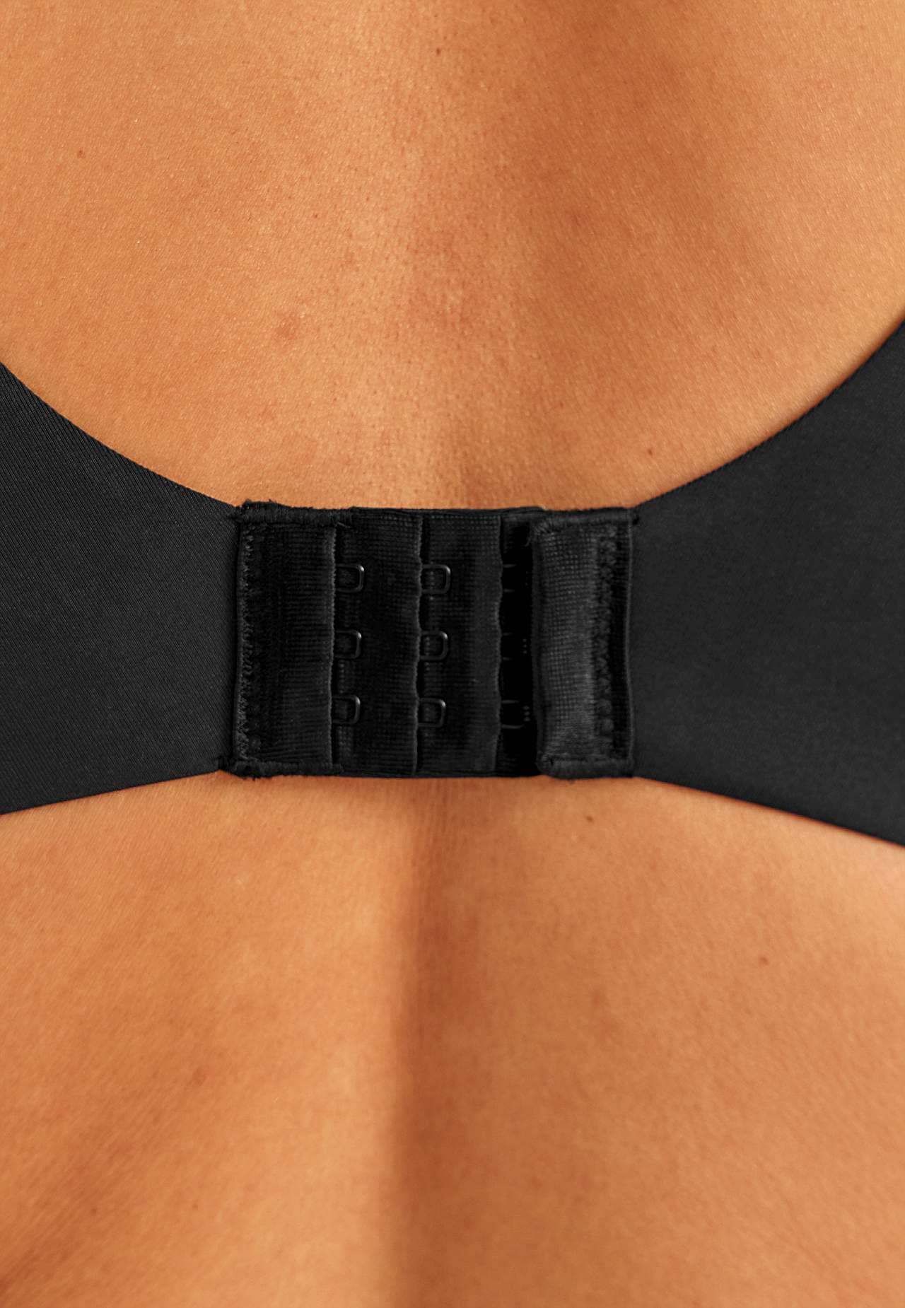 Toppaamattomat kaaritukiliivit