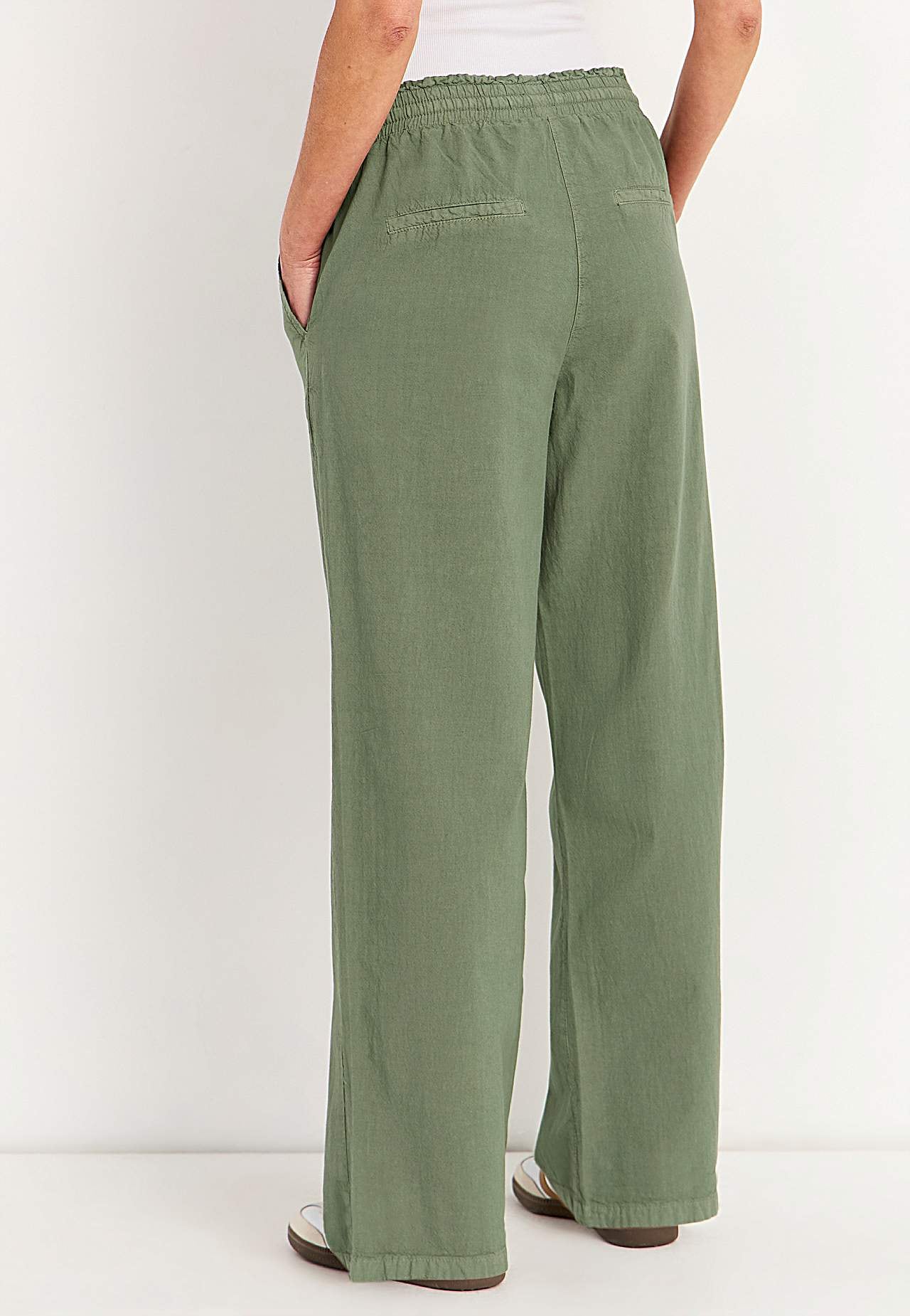 Housut pestystä puuvillasta