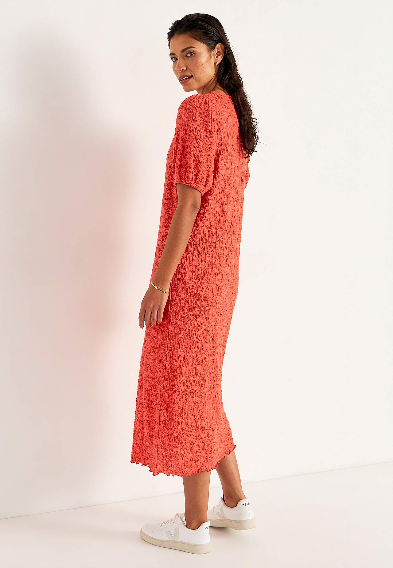 Trikoomekko rakenteella