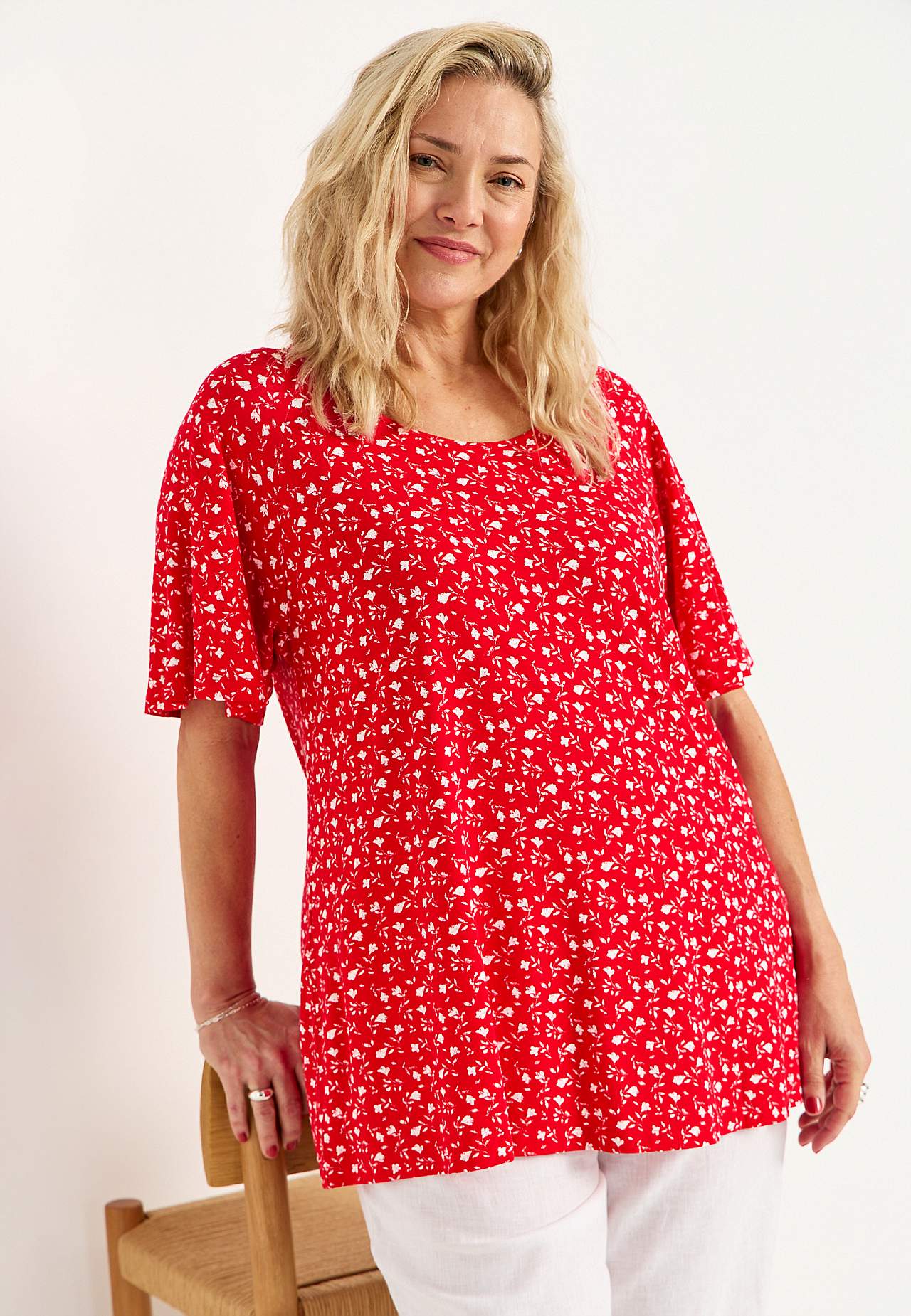 Kukkakuvioinen trikootunika