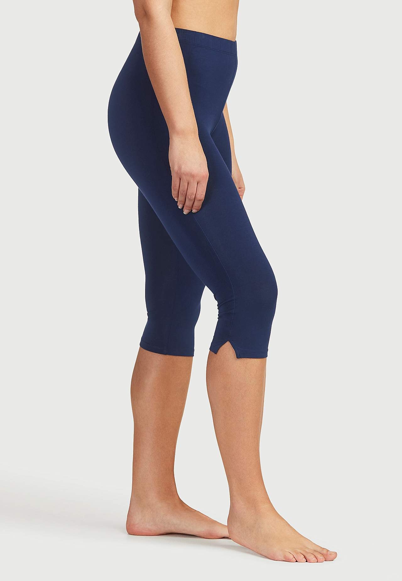 Caprileggingsit sivuhalkioilla