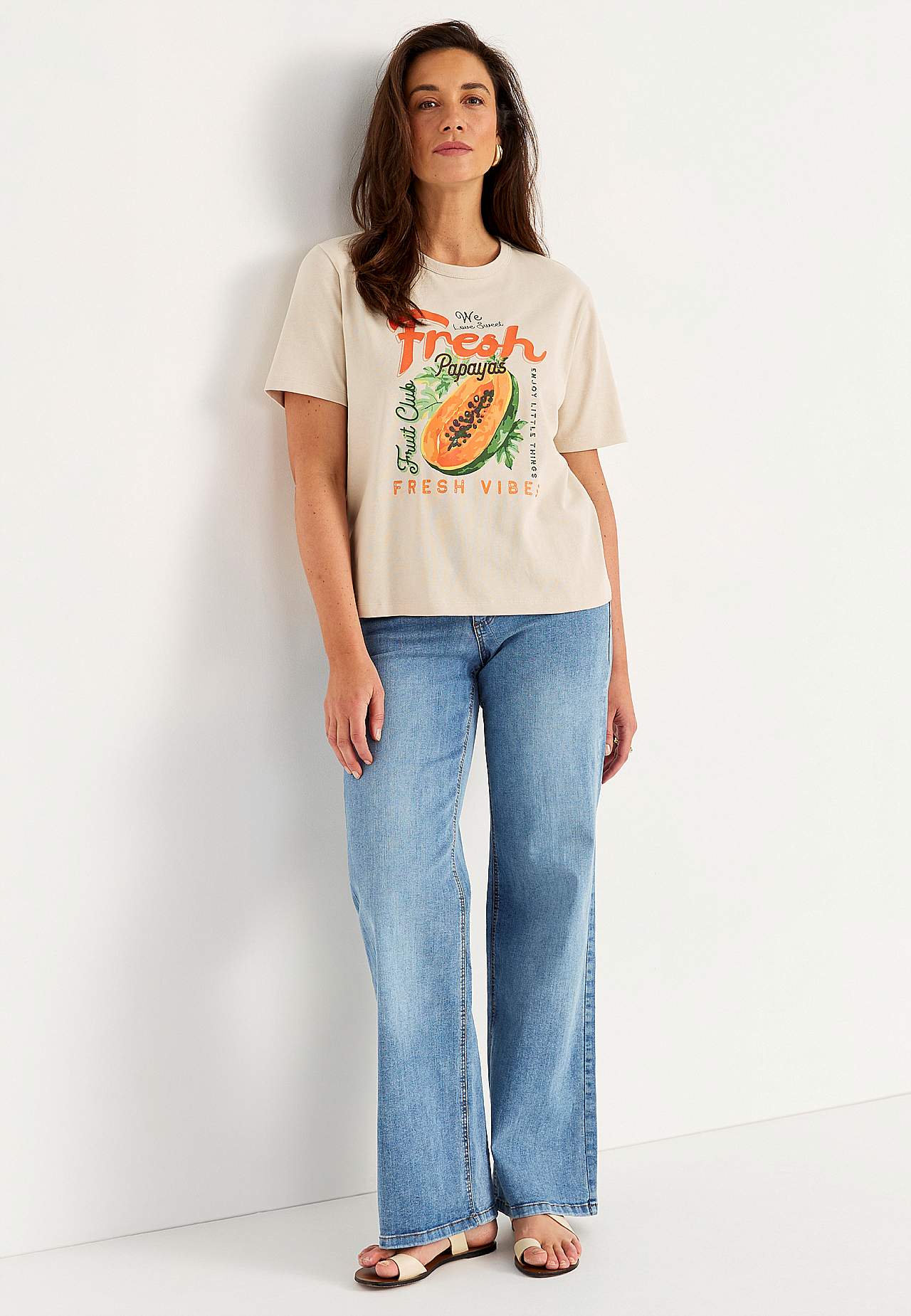 T-paita luomupuuvillasta printillä