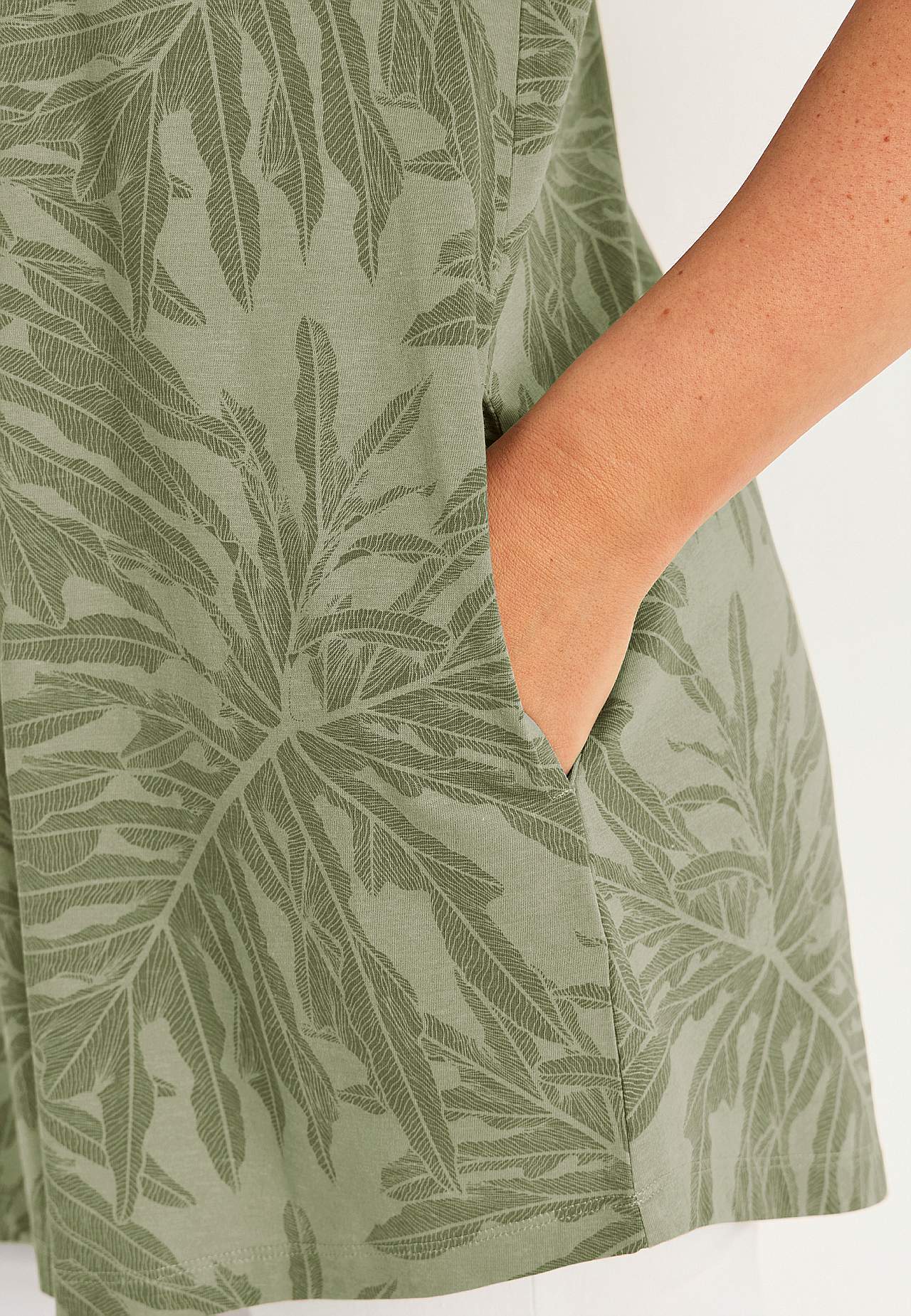 Tunikatoppi luomupuuvillasta taskuilla