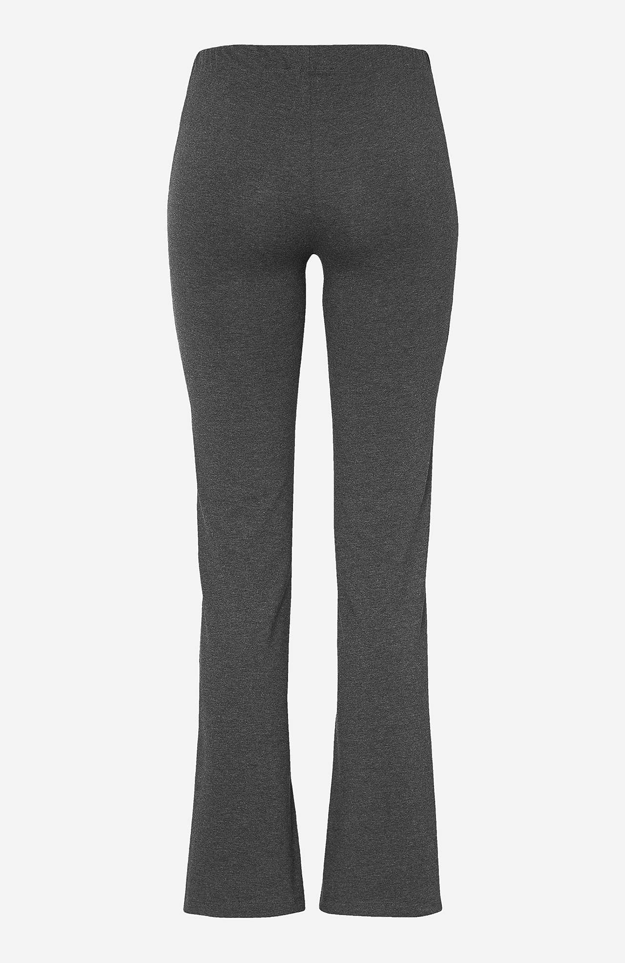 Levenevät leggingsit