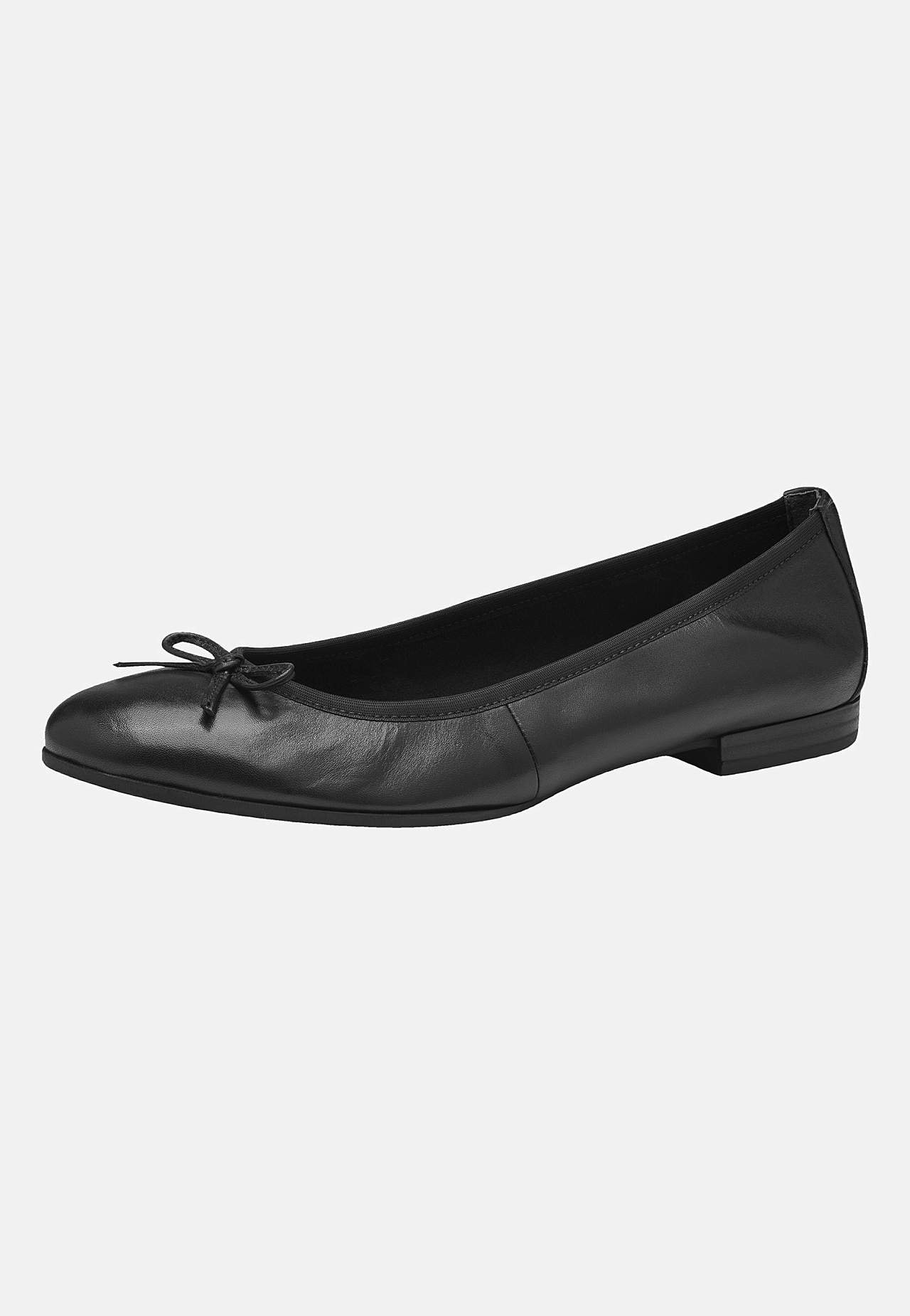 Klassiset ballerinat nahasta