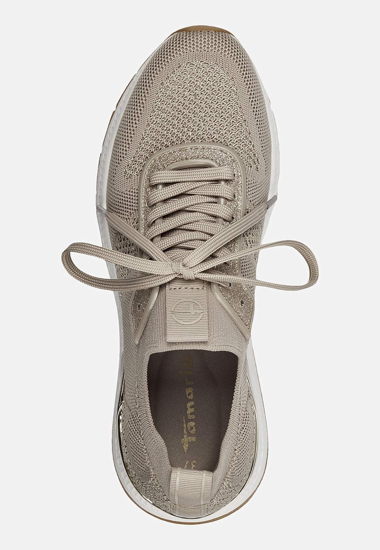 Jalkaan vedettävät lenkkarit