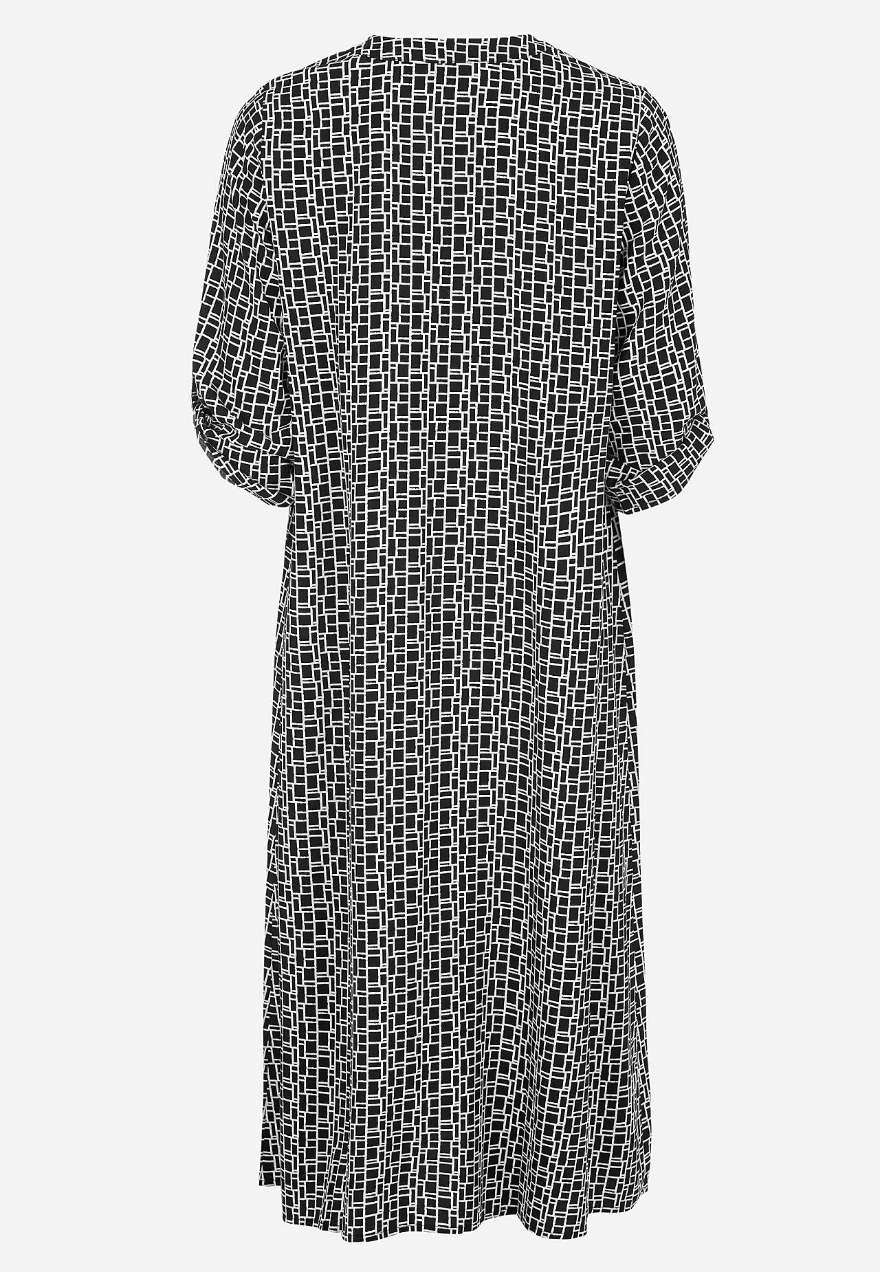 V-kaula-aukkoinen, kudottu mekko