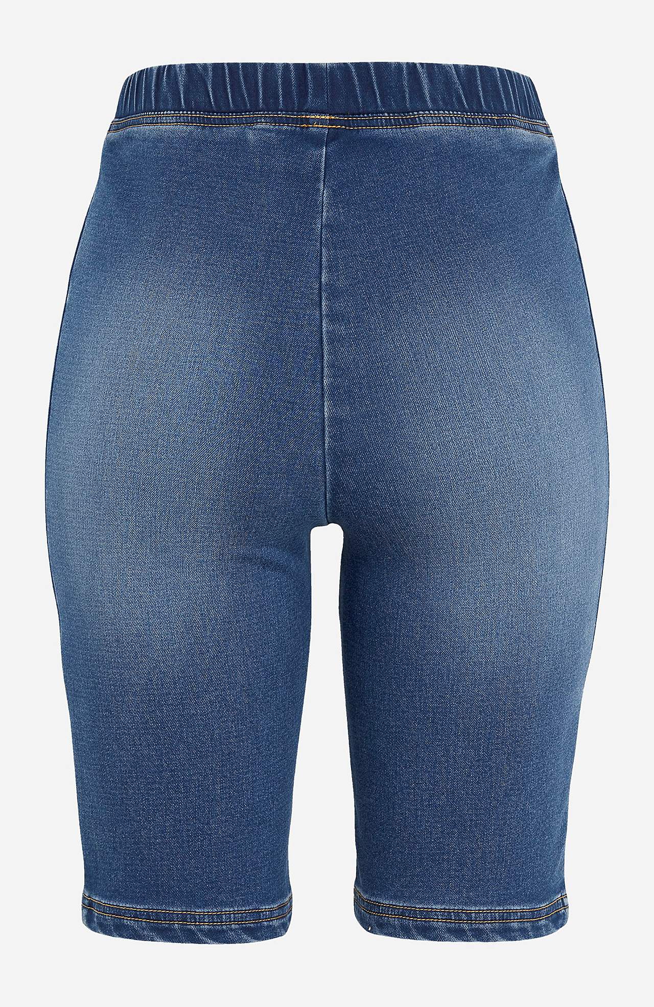 Pyöräilyshortsit denimistä