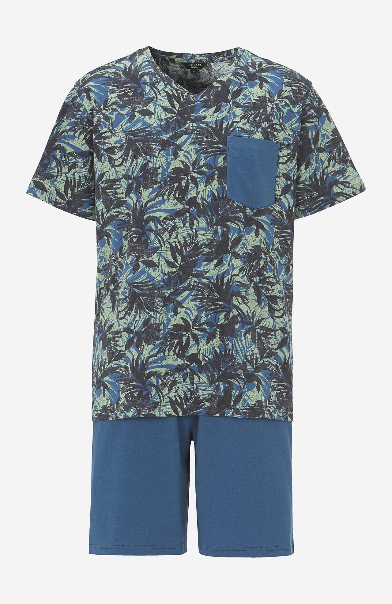 Pyjamasetti T-paidalla ja shortseilla Ola