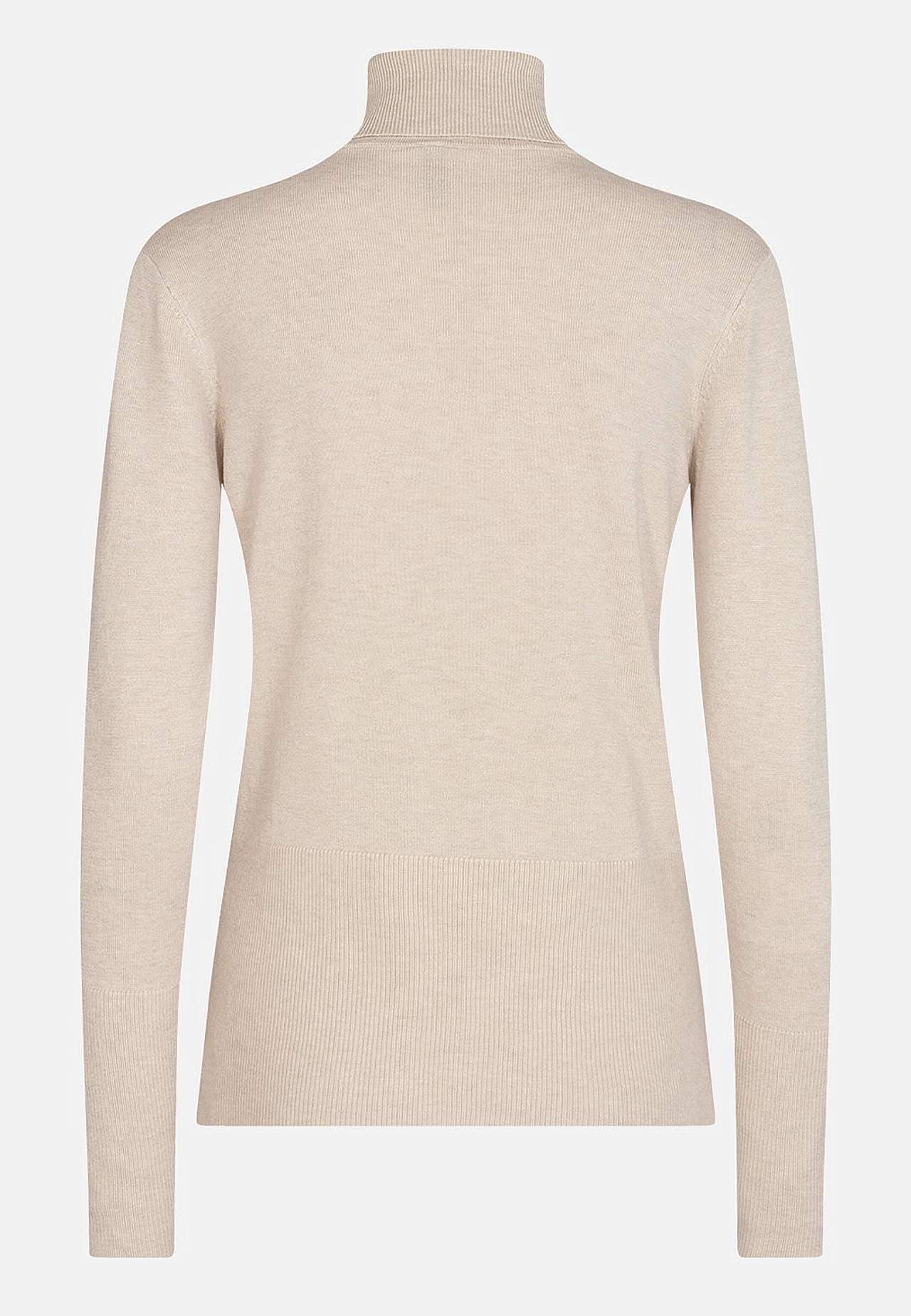 Tiheäsilmukkainen neule korkealla poolokauluksella