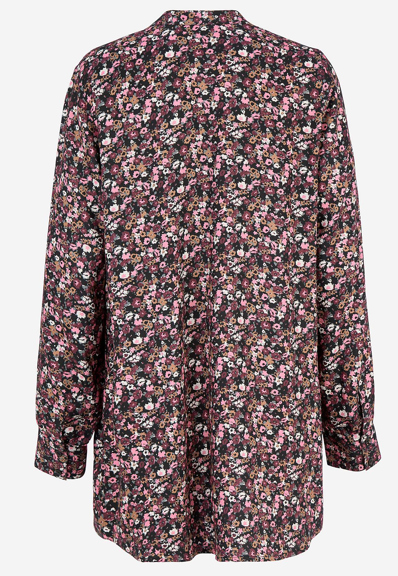 Kudottu tunika napeilla