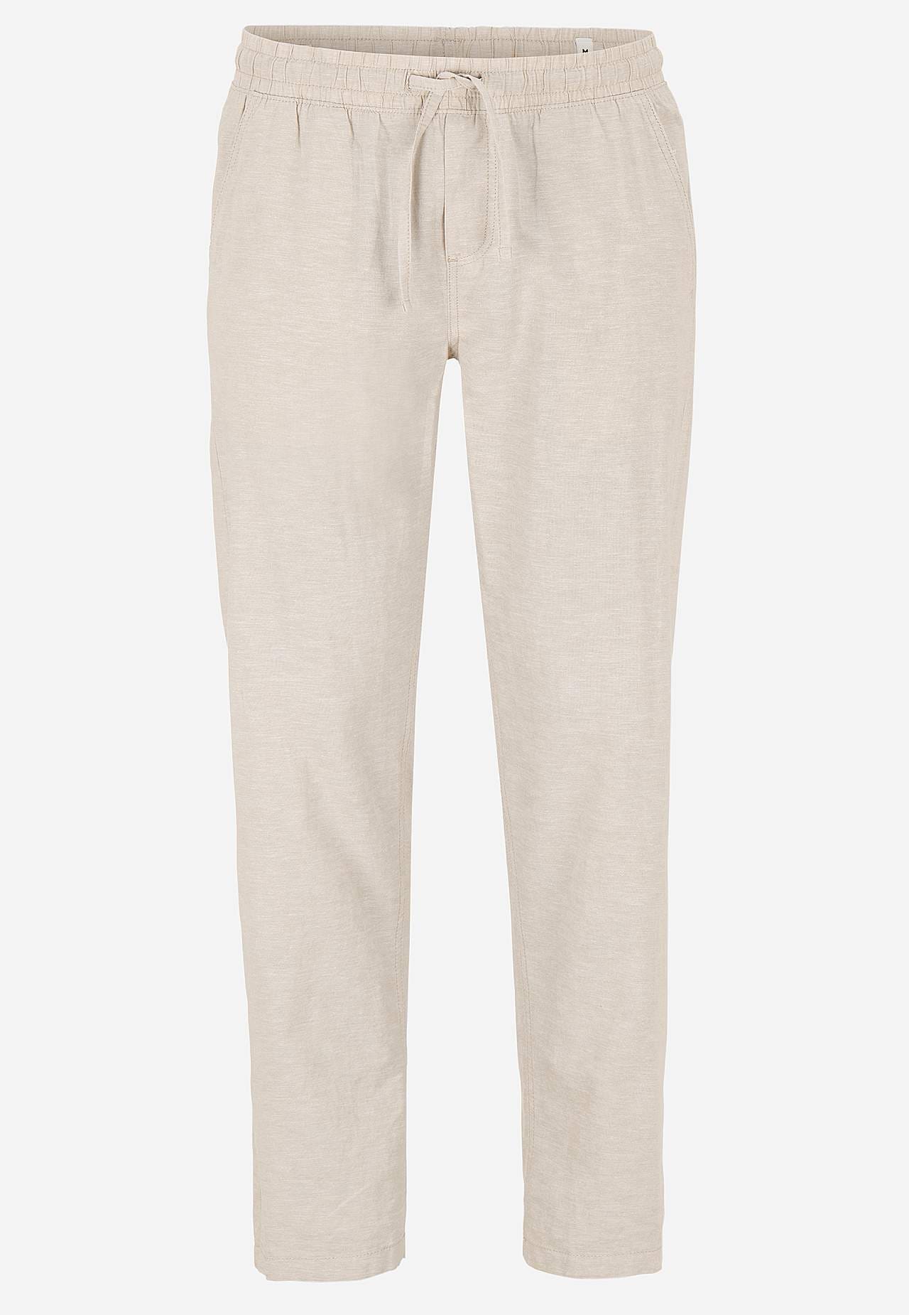 Mukavat housut puuvillasekoituksesta