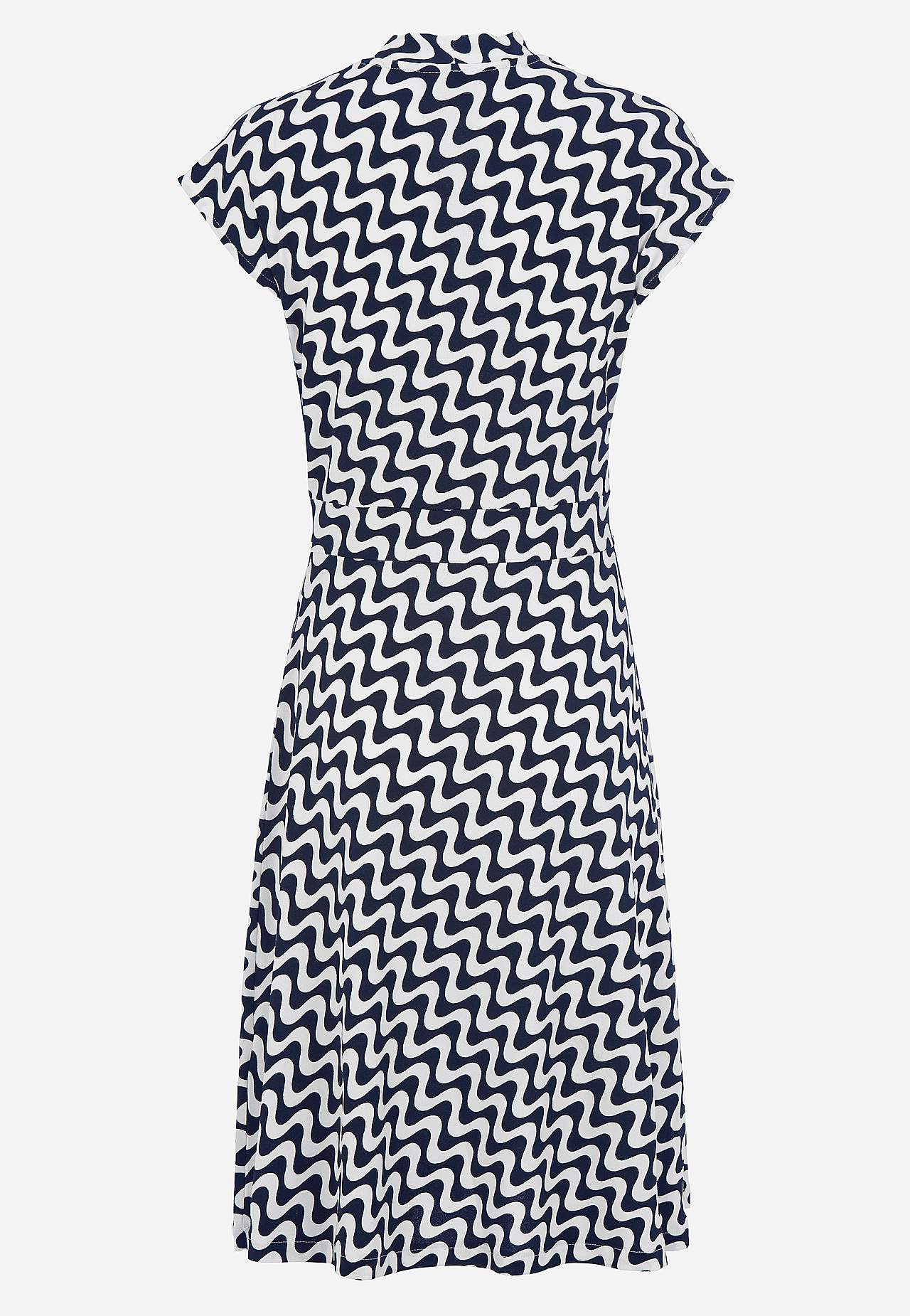 Kuviollinen trikoomekko