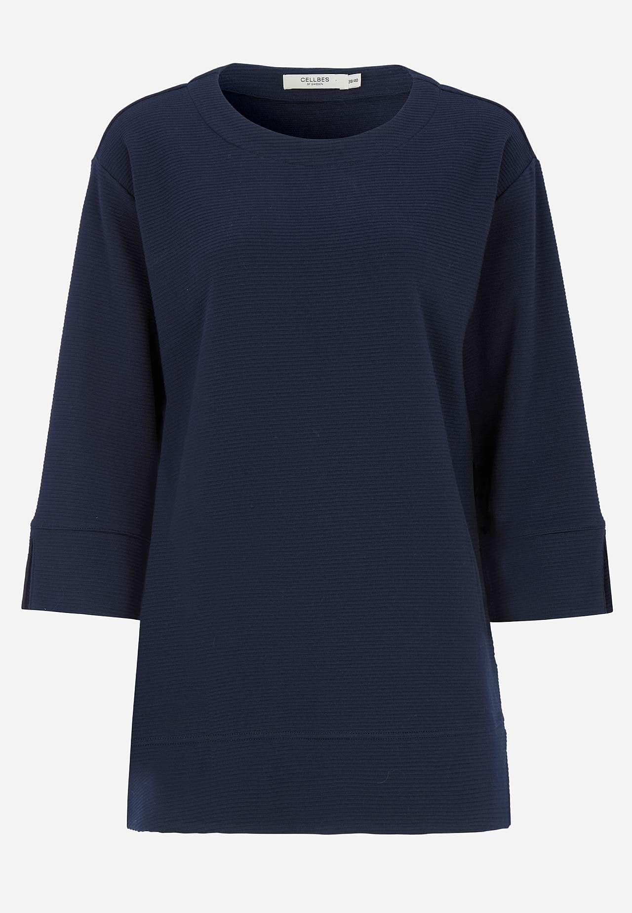 Trikootunika halkioilla