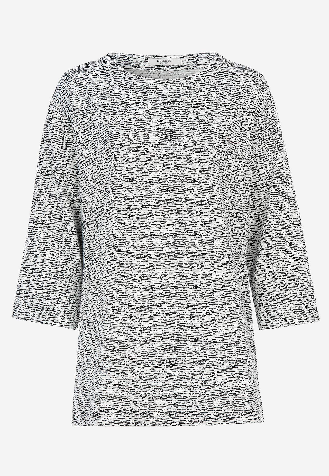 Trikootunika halkioilla