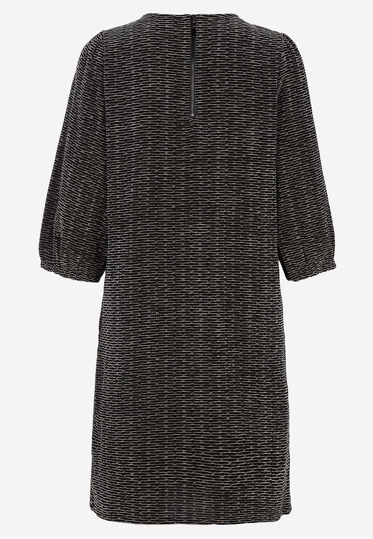 Jacquard-neuloksinen mekko taskuilla