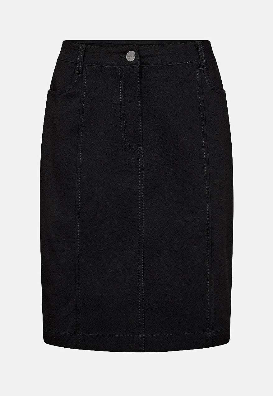 Hame sisäshortseilla